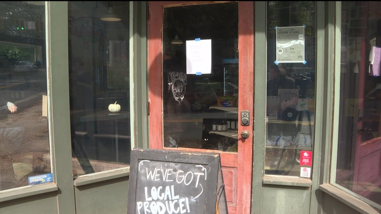 Nearby Atlanta businesses broken into in same manner overnight — 11Alive WXIA (Atlanta)